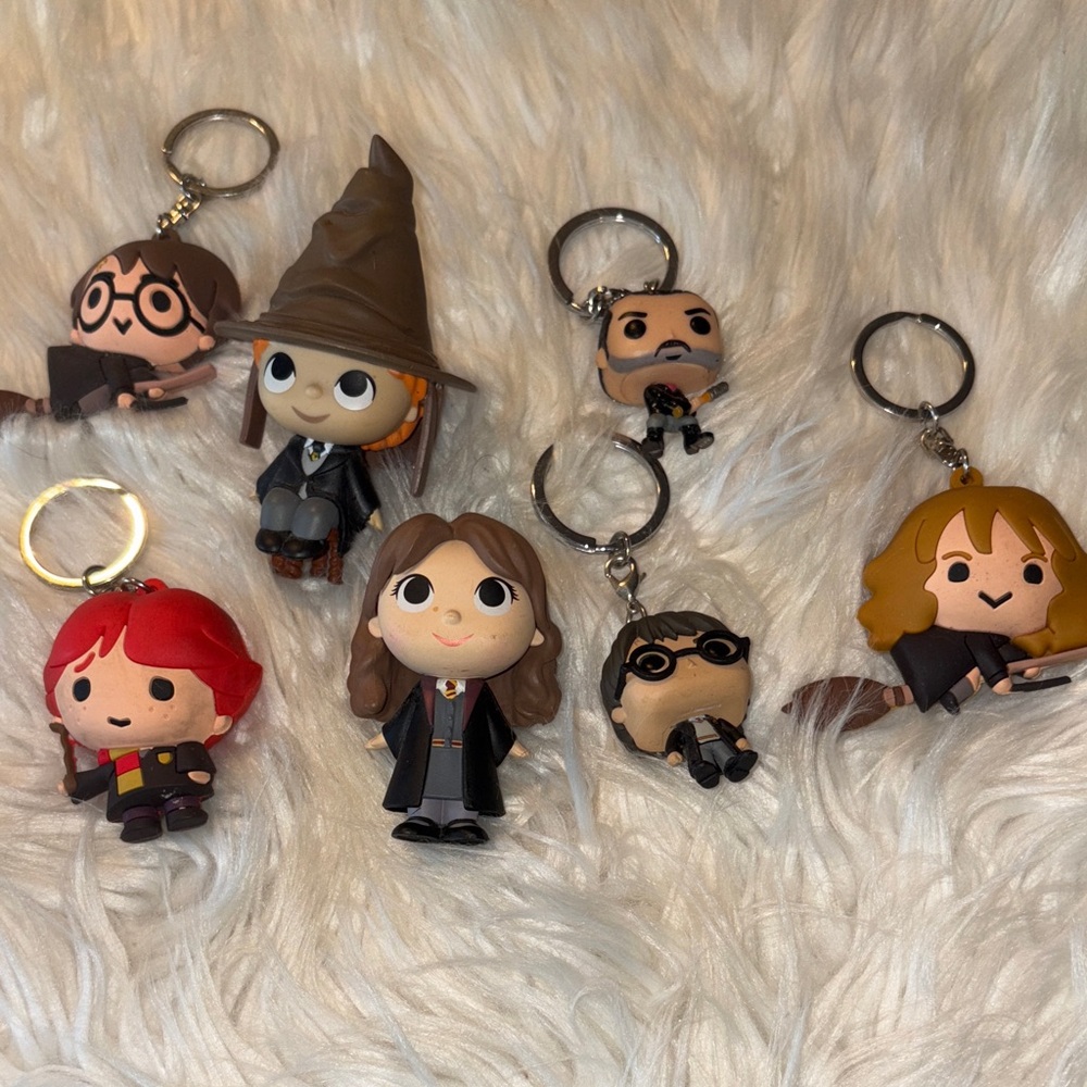 Funko Harry Potter  Keychain Set - Red, Brown, Black